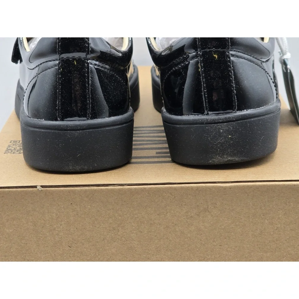 NEW Revitalign Orthotic Black Solid Sneakers Malibu Bella Patent Sz 5.5 B Narrow
